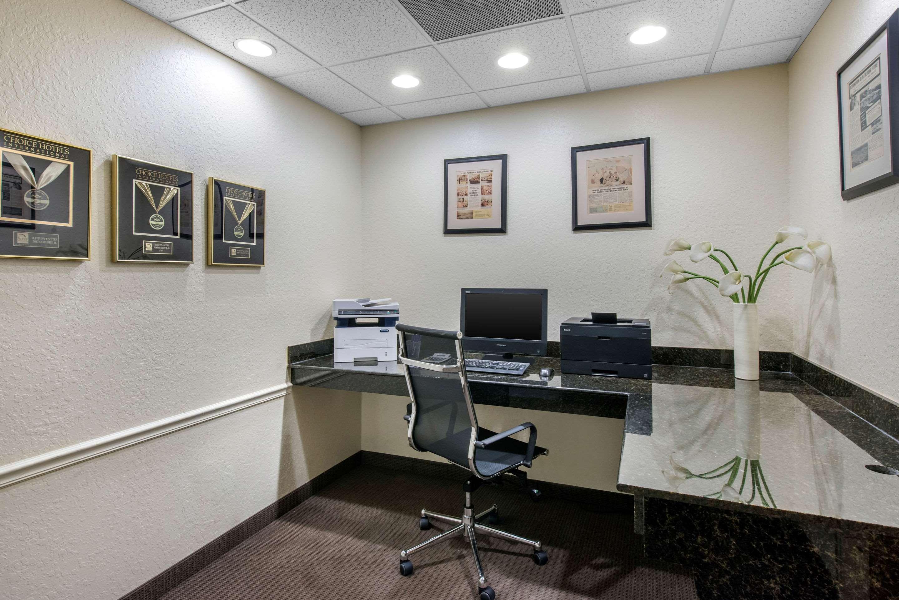 Sleep Inn & Suites Port Charlotte-Punta Gorda Eksteriør billede
